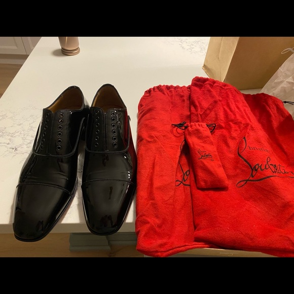 CHRISTIAN LOUBOUTIN GREGGO FLAT DRESS SHOES - Picture 2 of 8